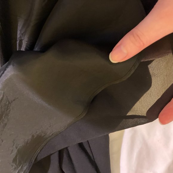 Anne Klein - US 4 - Black Sleeveless Flirty Formal Fun! - Picture 10 of 12